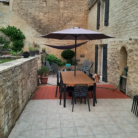 Hotel L'auberge Mondevillaise Mondeville (Calvados)